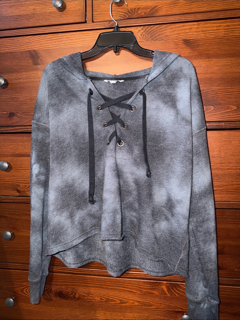 American Eagle Outfitters Washed Black Tie-Dye Lace-Up Hoodie